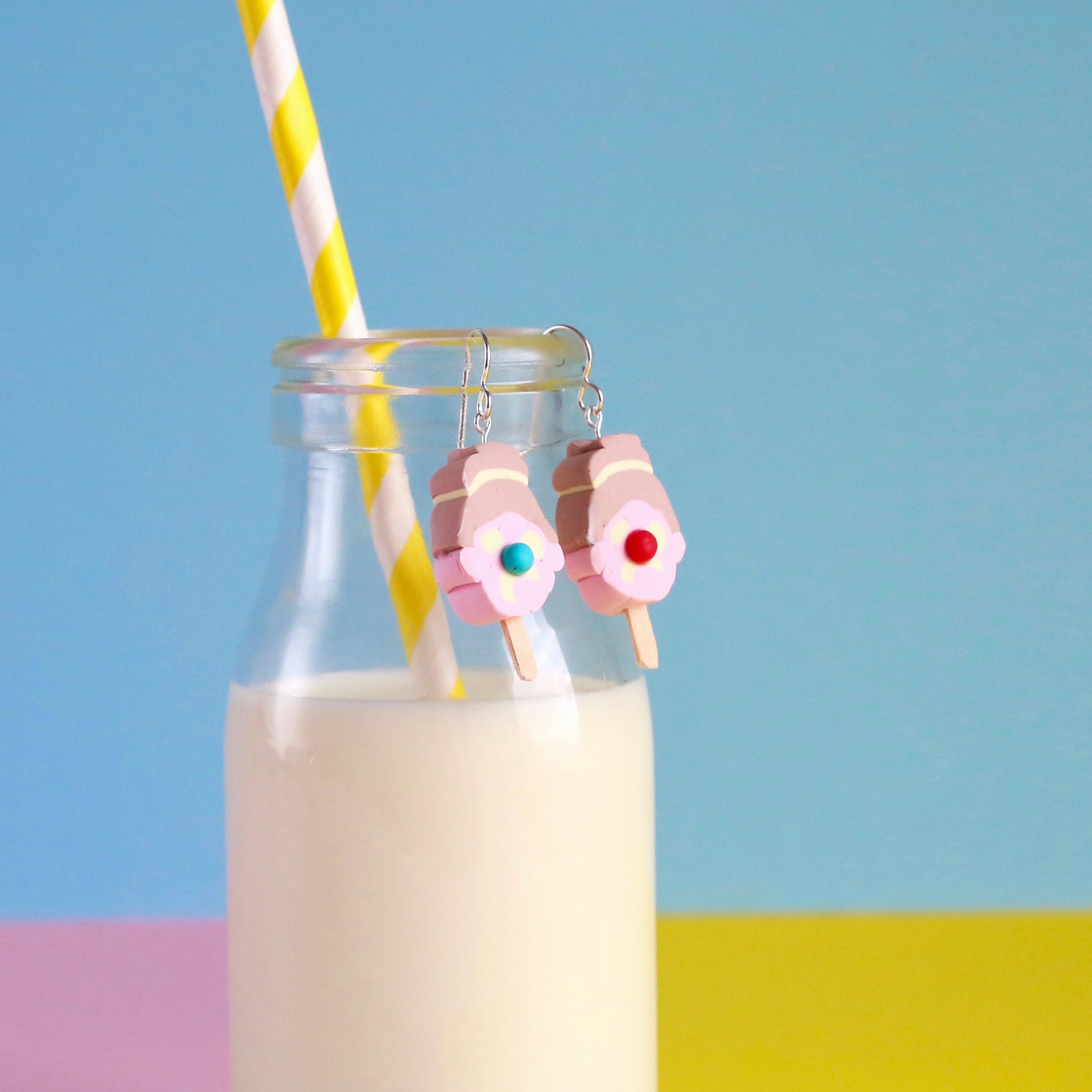 Bubble o Bill Dangle Earrings